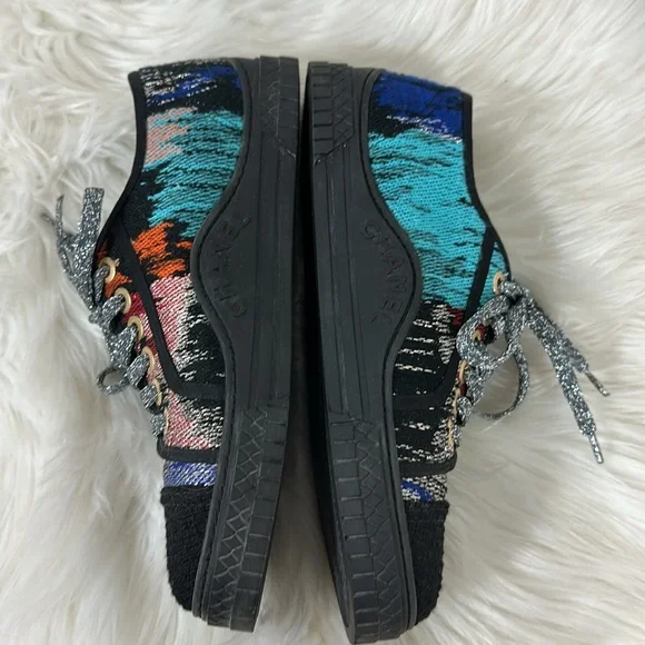 CHANEL Interlocking CC Multicolor Tweed Sneakers 38 - Picture 9 of 11